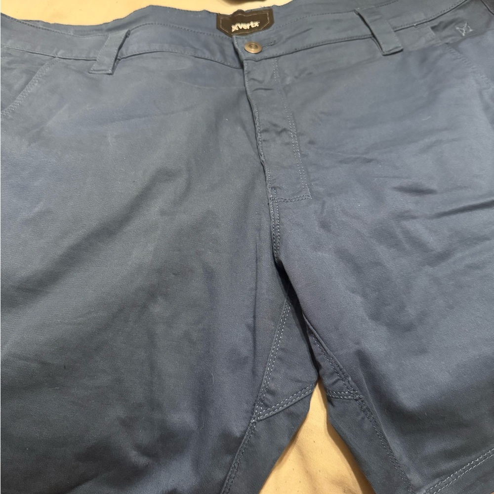 Blue Men's Vertx shorts